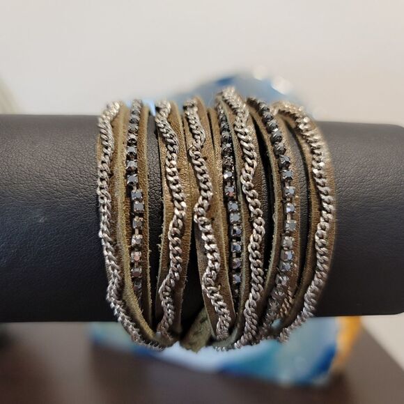 HATO HASI Wrap Bracelet - Picture 2 of 4